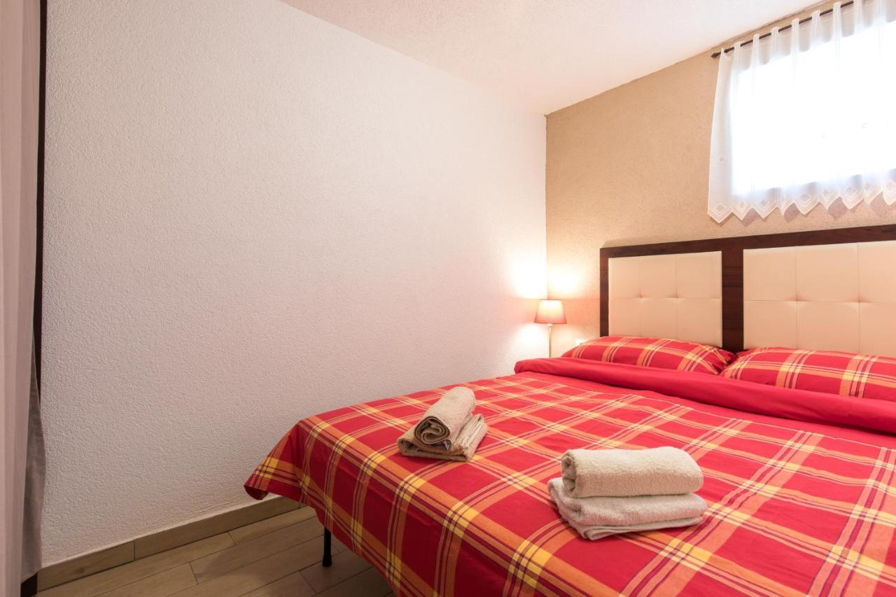 Apartman Lidija Risika Eksteriør billede